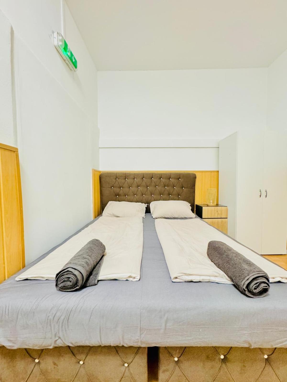 Comfy Rooms In A Shared Apt, 8Min To Rathausplatz Wien Exterior foto