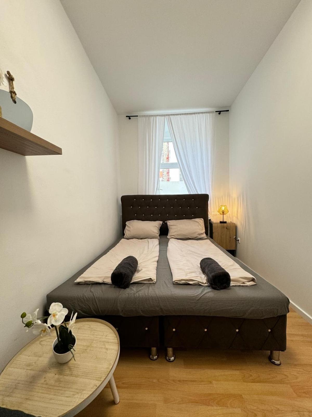 Comfy Rooms In A Shared Apt, 8Min To Rathausplatz Wien Exterior foto