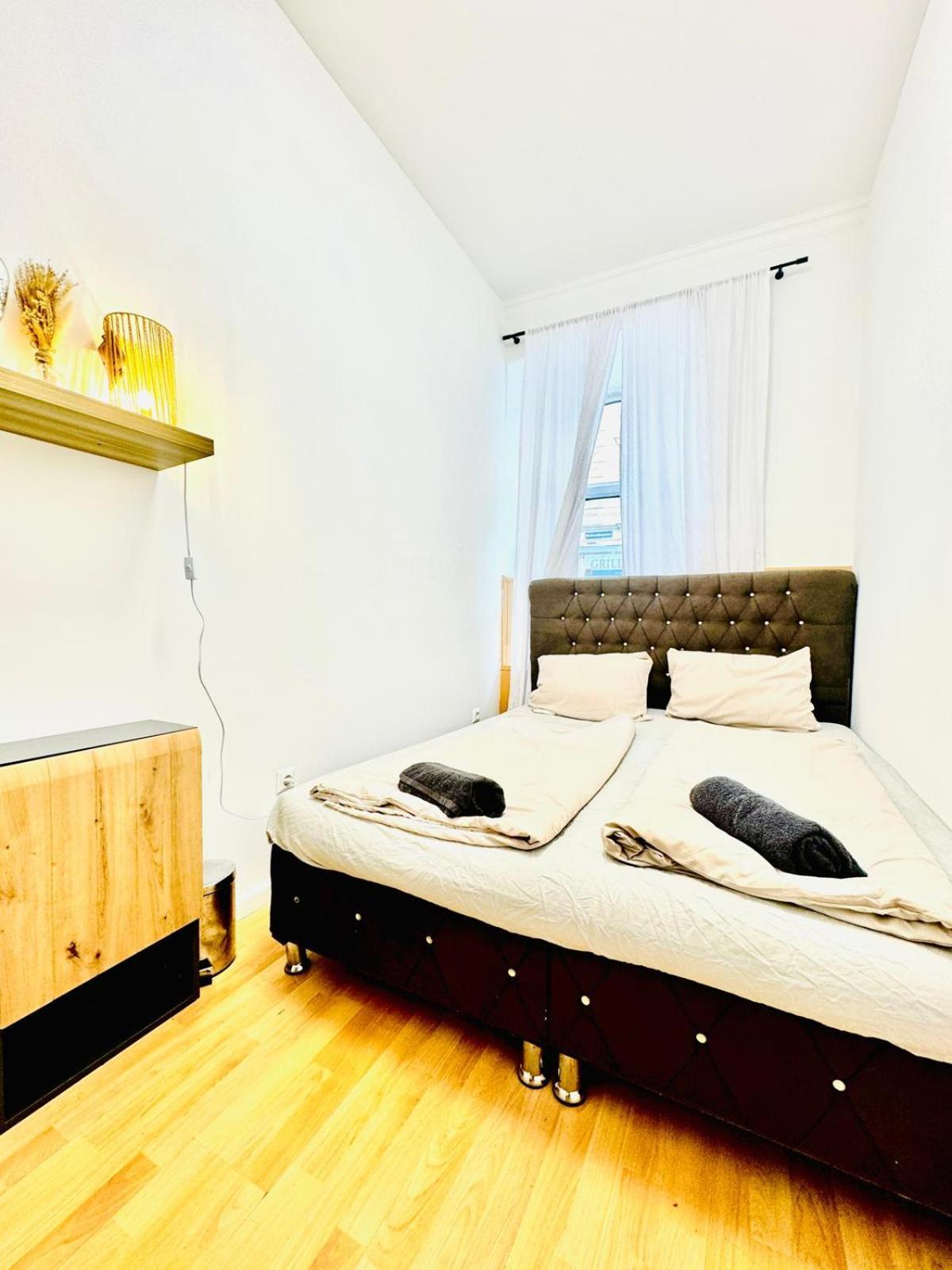 Comfy Rooms In A Shared Apt, 8Min To Rathausplatz Wien Exterior foto