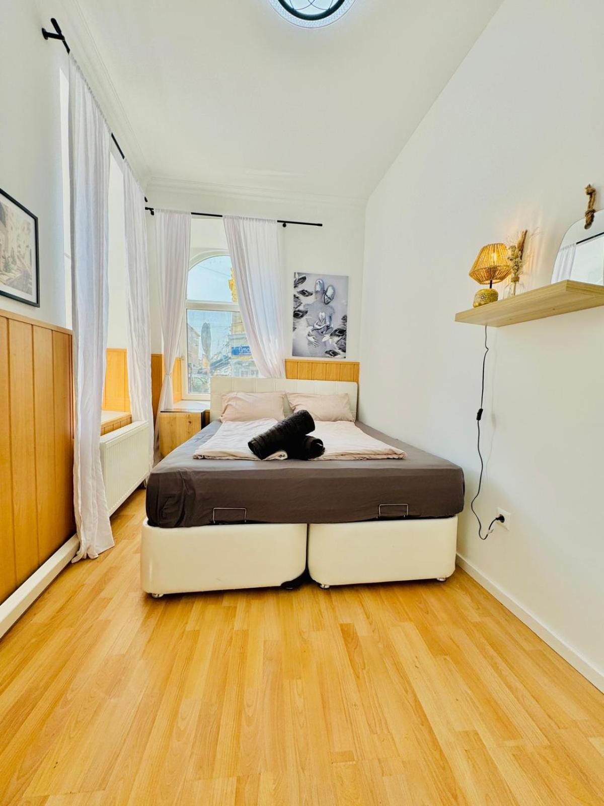 Comfy Rooms In A Shared Apt, 8Min To Rathausplatz Wien Exterior foto